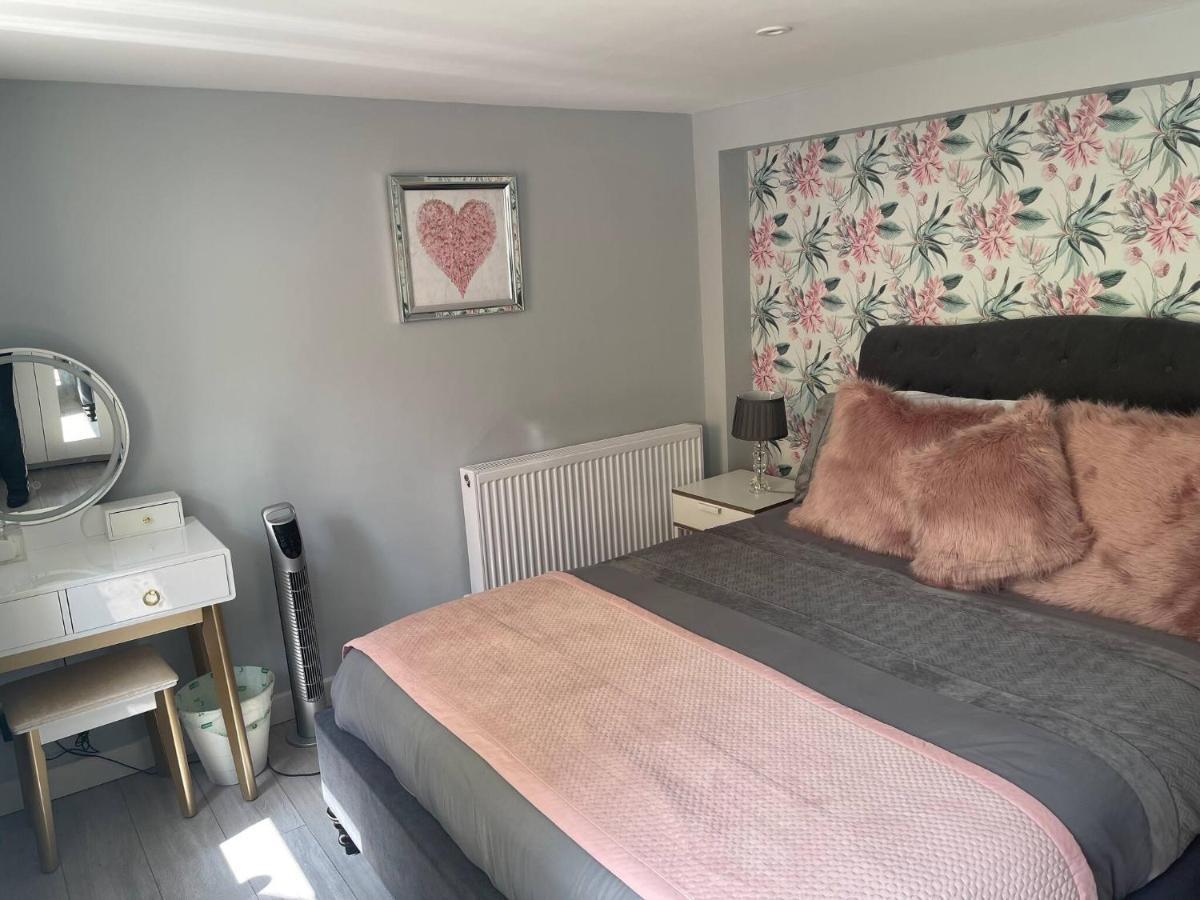 布赖顿Entire 2 Bed Flat With Garden, Located Near Beach公寓 外观 照片
